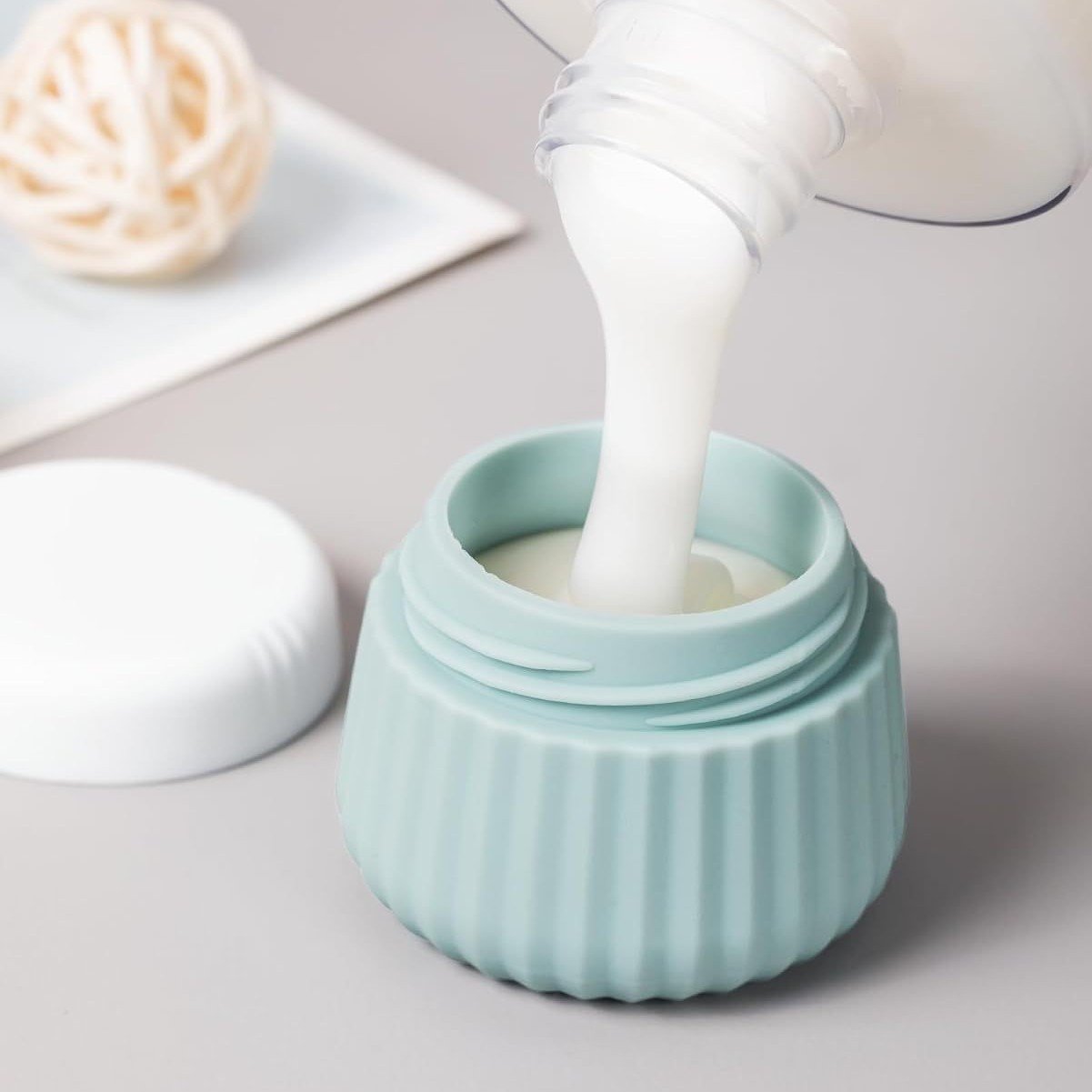 leak proof travel bottles